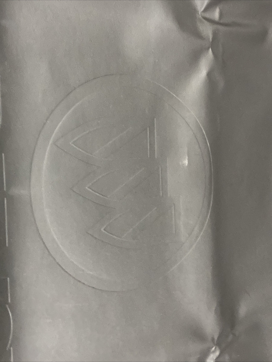 NEW GENUINE GM 12498498 LINER PACKAGE, CARGO/REAR COMPARTMENT GR 15.222