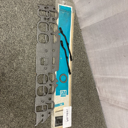 NEW GENUINE GM 14019900 GASKET SET, MANIFOLD TO CYLINDER HEAD GR 3.270