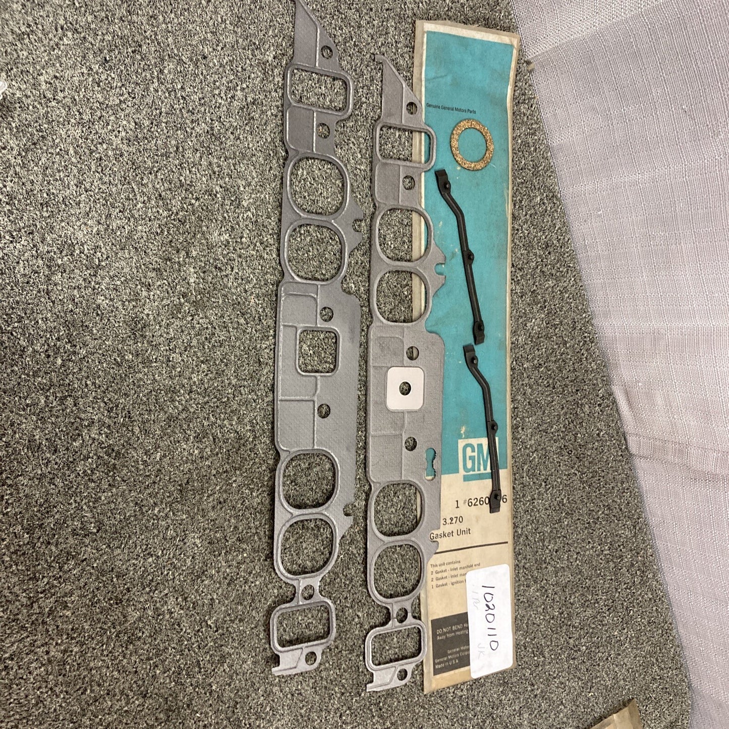 NEW GENUINE GM 6260996 GASKET, MANIFOLD TO ENGINE GR 3.270