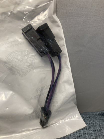 NEW GENUINE HARLEY DAVIDSON 69200921 Fairing Power Extension Harness