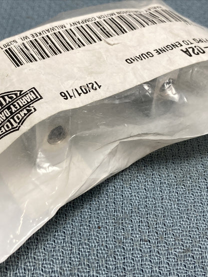 NEW GENUINE HARLEY DAVIDSON 51009-02A CLAMP FTPG TO ENGINE GUARD