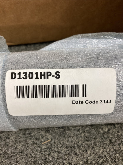 NEW GENUINE VANCE & HINES D1301HP-R REAR BLACK HEATSHIELD HARLEY SOFTAIL
