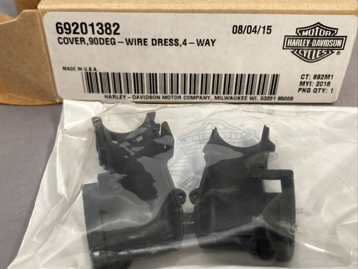 NEW GENUINE HARLEY DAVIDSON 69201382 COVER,90DEG-WIRE DRESS,4-WAY