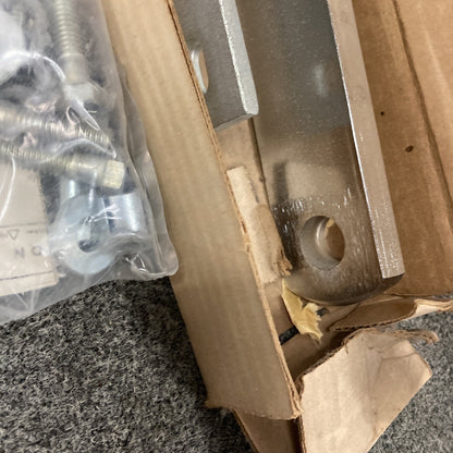NEW GENUINE GM 994634 TRAILER HITCH WITH BALL GR 7.068