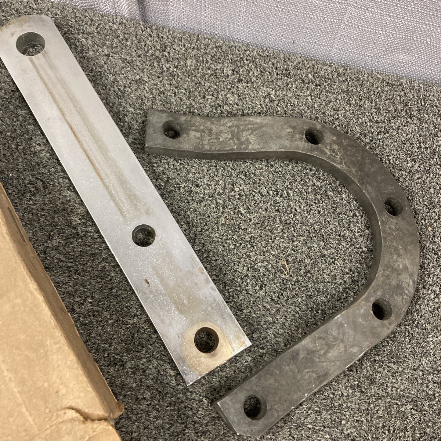 NEW GENUINE GM 994268 TRAILER HITCH W/ 1-7/8" BALL CHEVY (EXC. S.W.) GR 7.068