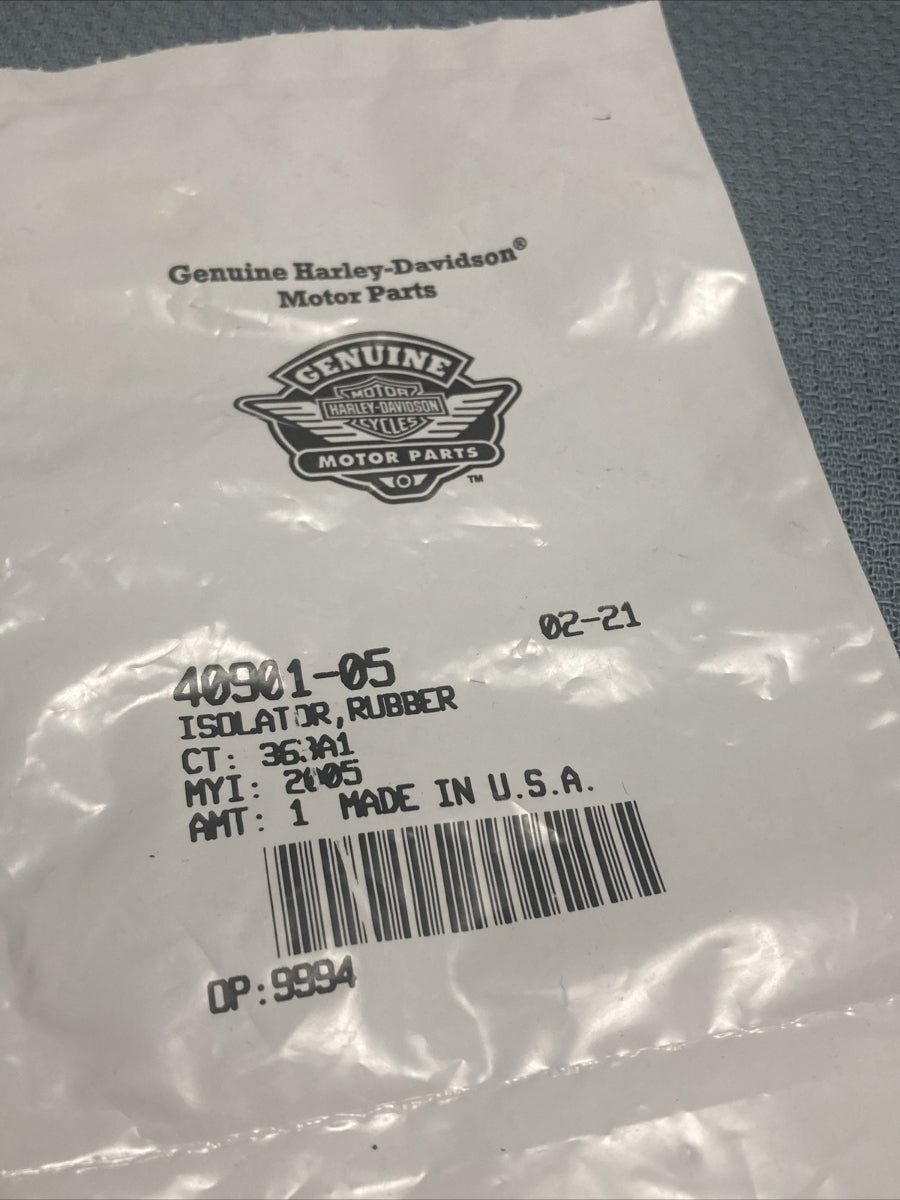 NEW GENUINE HARLEY DAVIDSON 40901-05 ISOLATOR, RUBBER