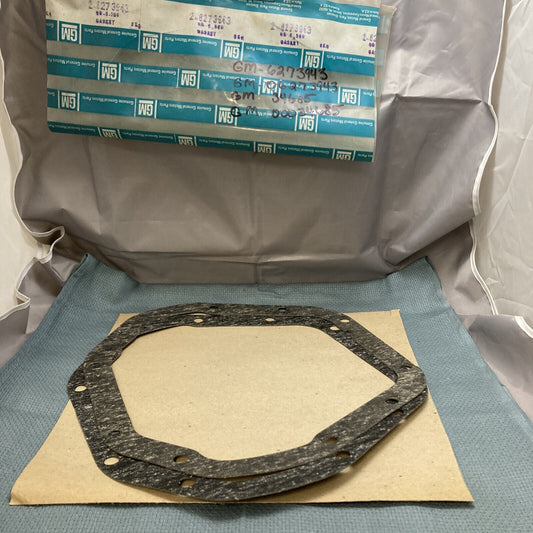 QTY 2 NEW GENUINE GM 6273943 GASKET, REAR AXLE HOUSING COVER GR 5.399