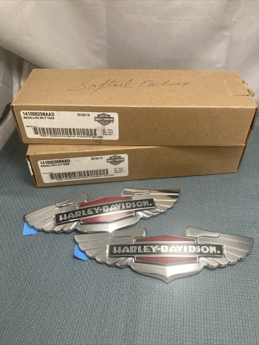NEW GENUINE HARLEY DAVIDSON 14100630BAAD/14100629BAAD MEDALLION LH/RH