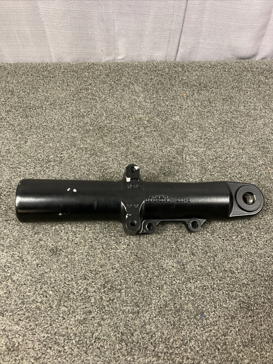 NEW GENUINE SHOWA G5H3-00-L Fork Slider MATTE BLACK HARLEY DAVIDSON Touring
