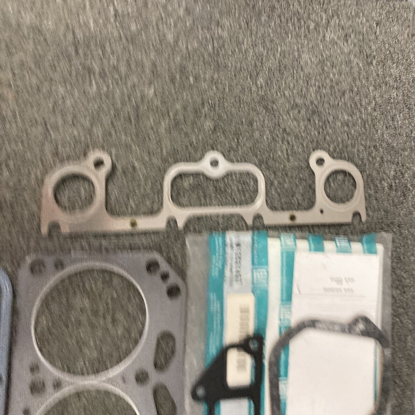 NEW GENUINE GM 12521437 GASKET KIT, VALVE GRIND (1989) GR 0.289