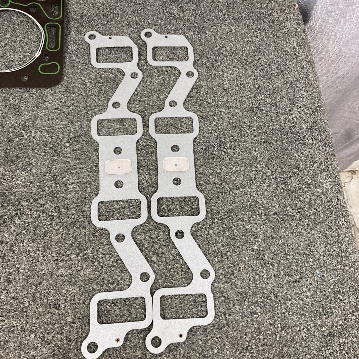 NEW GENUINE GM 14067590 GASKET KIT, ENGINE CYLINDER HEAD GR 0.289