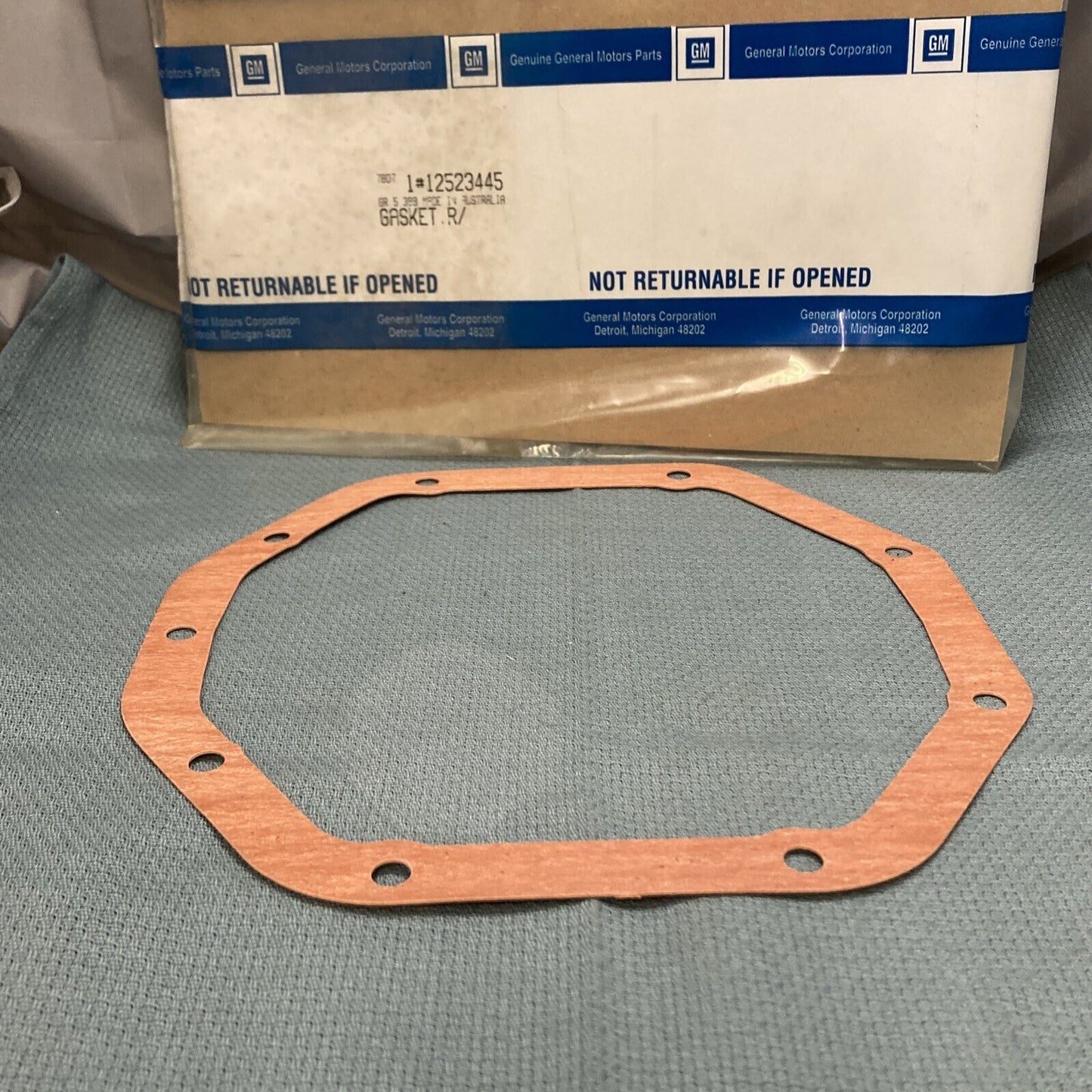 NEW GENUINE GM 12523445 GASKET, DIFFERENTIAL CARRIER COVER GR 5.399