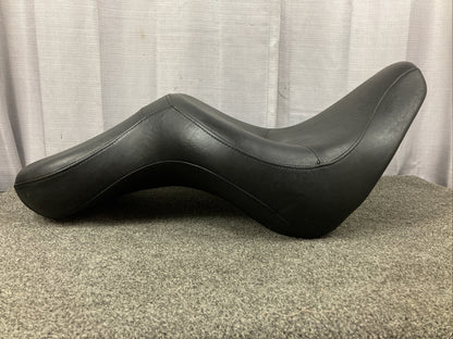 GENUINE HARLEY DAVIDSON RDW-92/61-0067 BAR & SHIELD LOW PROFILE DUAL SEAT BLACK