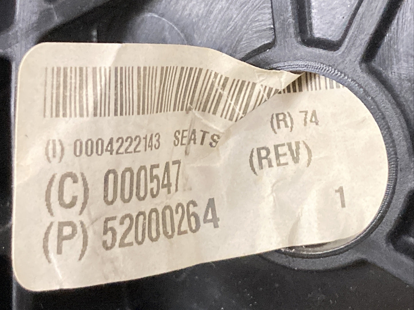 NEW GENUINE HARLEY DAVIDSON 52000264 SEAT,RDR/FULL,CR RIBBED SOLO SEAT BLACK