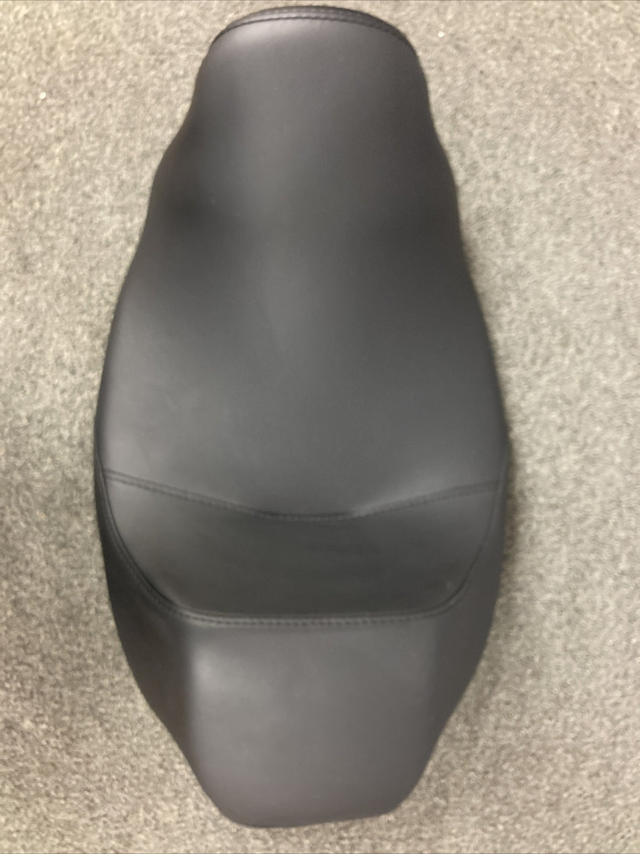 NEW GENUINE HARLEY DAVIDSON 52000634 SOLO SEAT BLACK