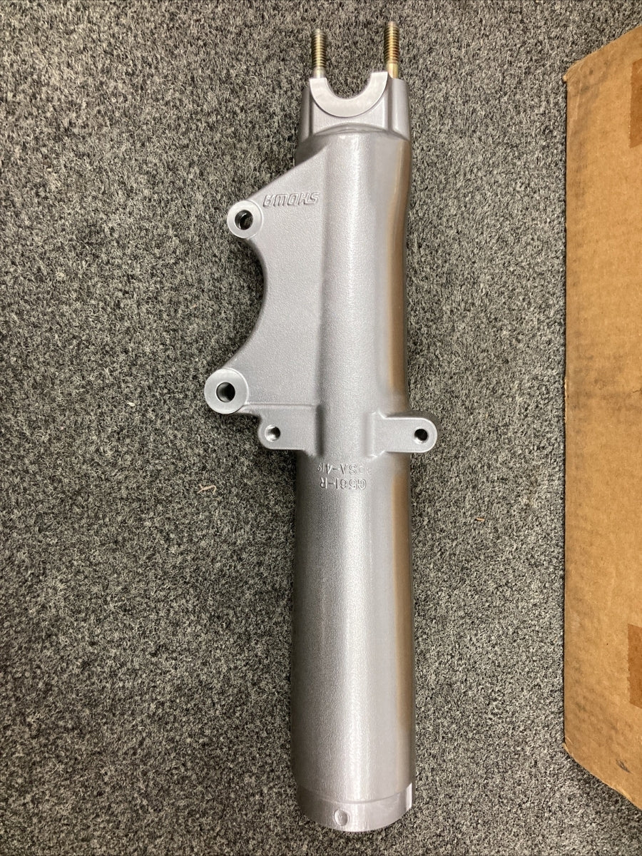 NEW GENUINE HARLEY DAVIDSON 45863-84 FORK FRONT RH CASE COMPLETE