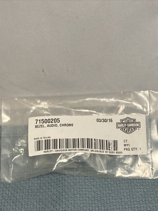 NEW GENUINE HARLEY DAVIDSON 71500205 BEZEL, AUDIO, CHROME