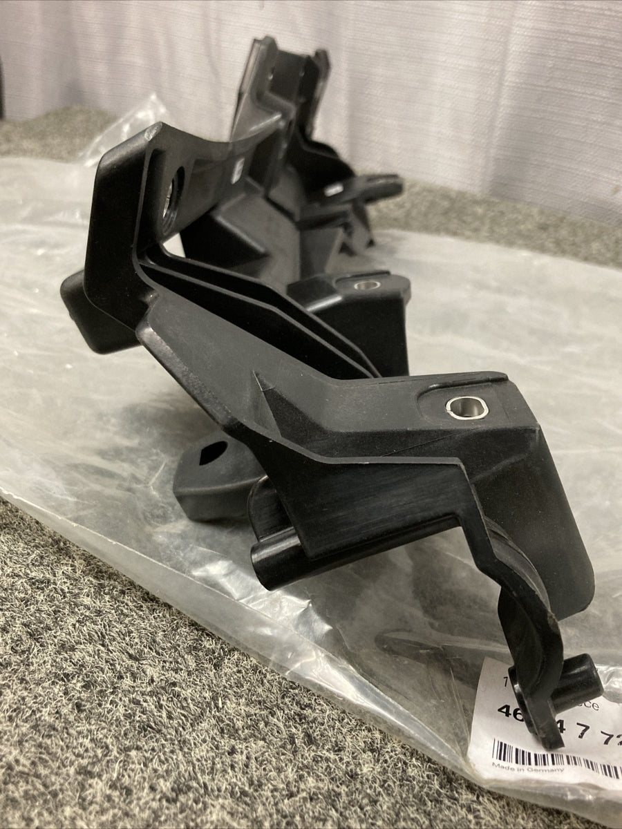 NEW GENUINE BMW 46547728666 Case Holder Right R1250RT 2019-2023 46-54-7-728-666