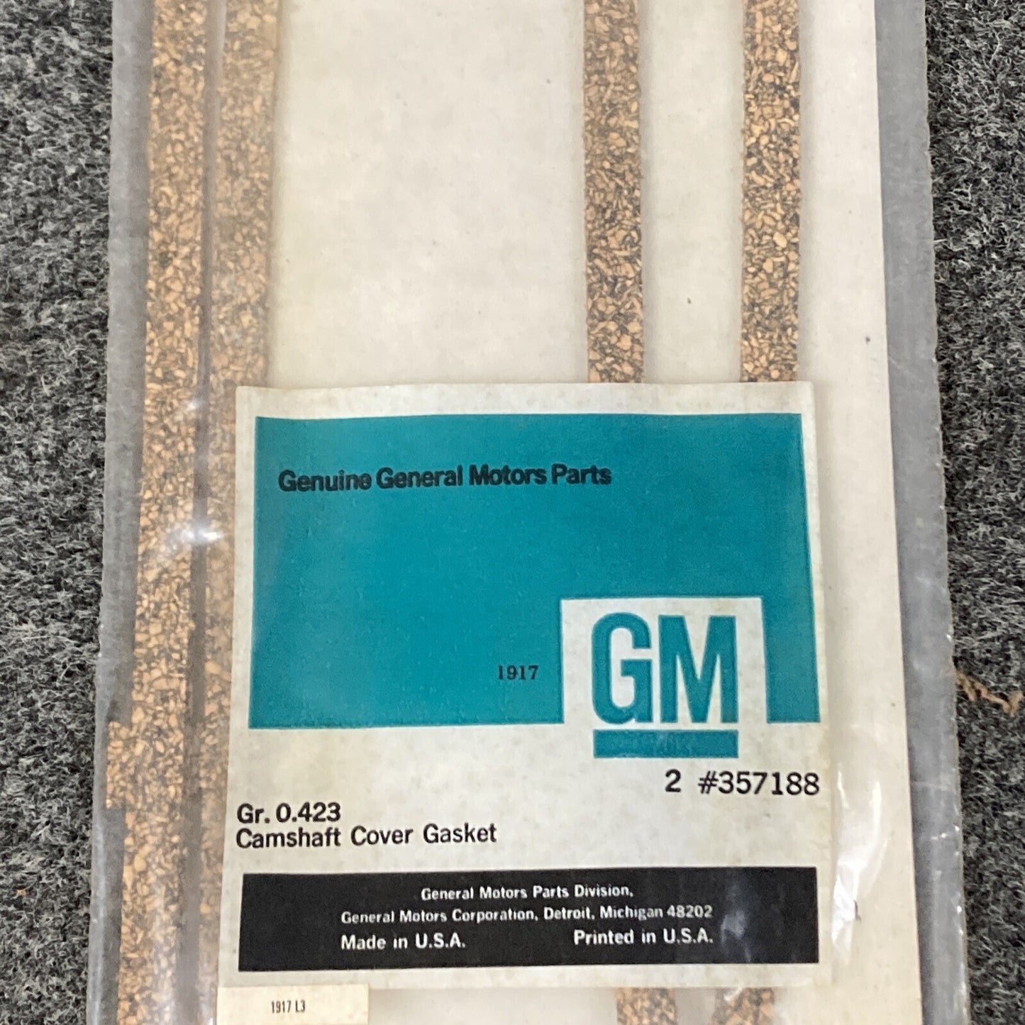QTY 2 NEW GENUINE GM 00357188 GASKET, CAMSHAFT COVER GR 0.423