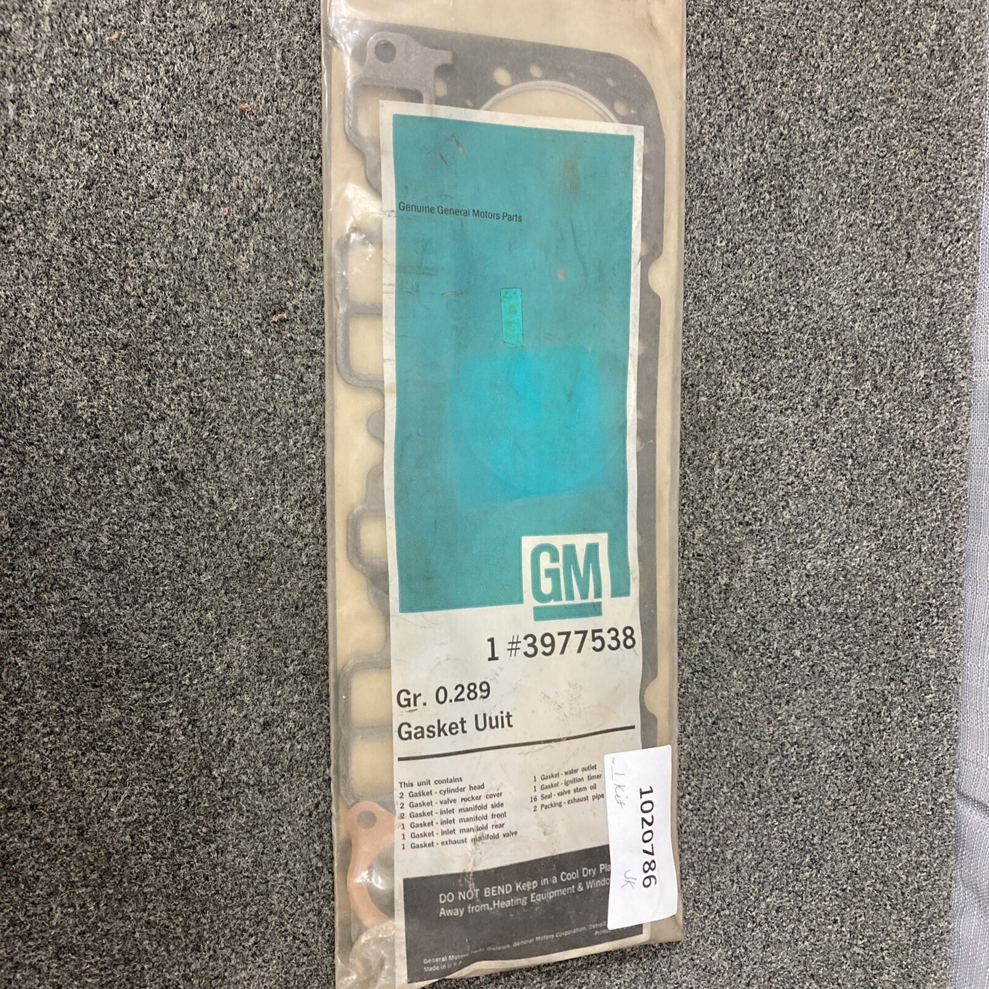 NEW GENUINE GM 03977538 GASKET SET, ENGINE CYLINDER HEAD GR 0.289