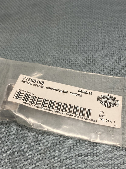 NEW GENUINE HARLEY DAVIDSON 71500198 SWITCH KEYCAP, HORN/REVERSE, CHROME