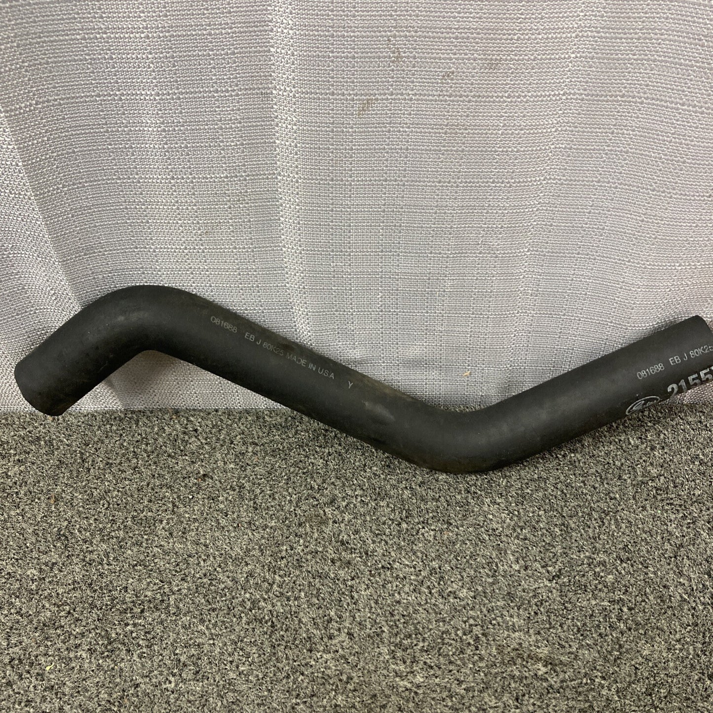 NEW GENUINE GATES 21557 MOLDED COOLANT HOSE