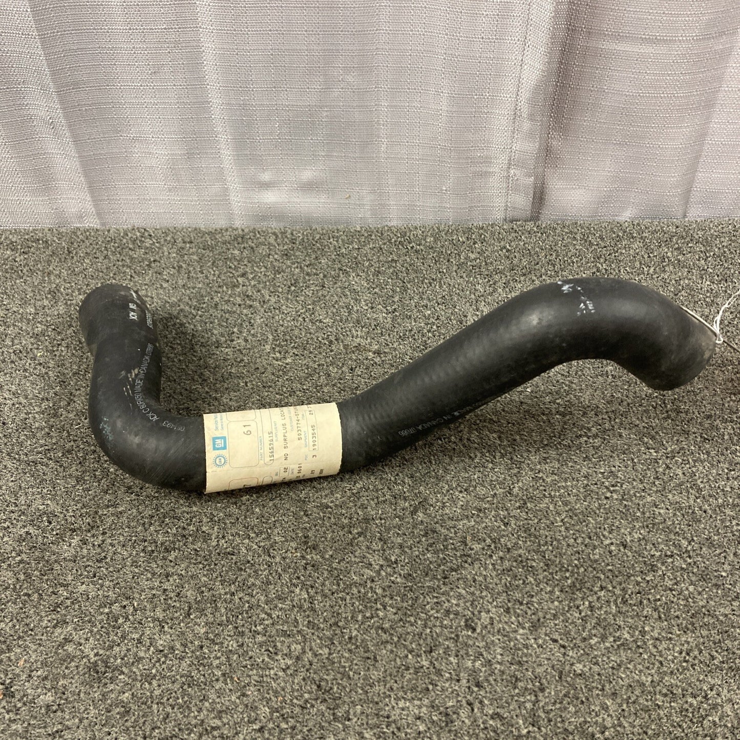 NEW GENUINE GM 15659615 HOSE, RADIATOR OUTLET GR 1.173