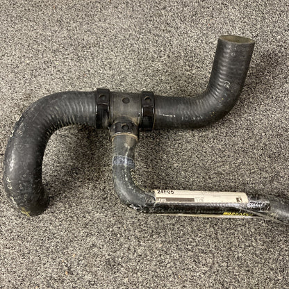 NEW GENUINE GM 22640552 HOSE ASSEMBLY, RADIATOR OUTLET