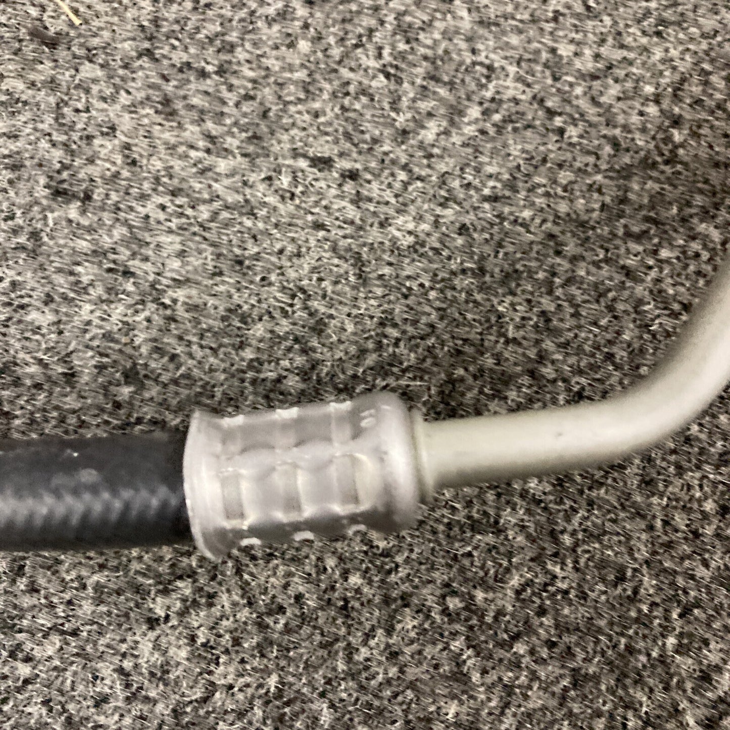 NEW GENUINE GM 22651565 HOSE ASM, TRANSMISSION OIL COOLER LOWER 1994-98 GR 4.128