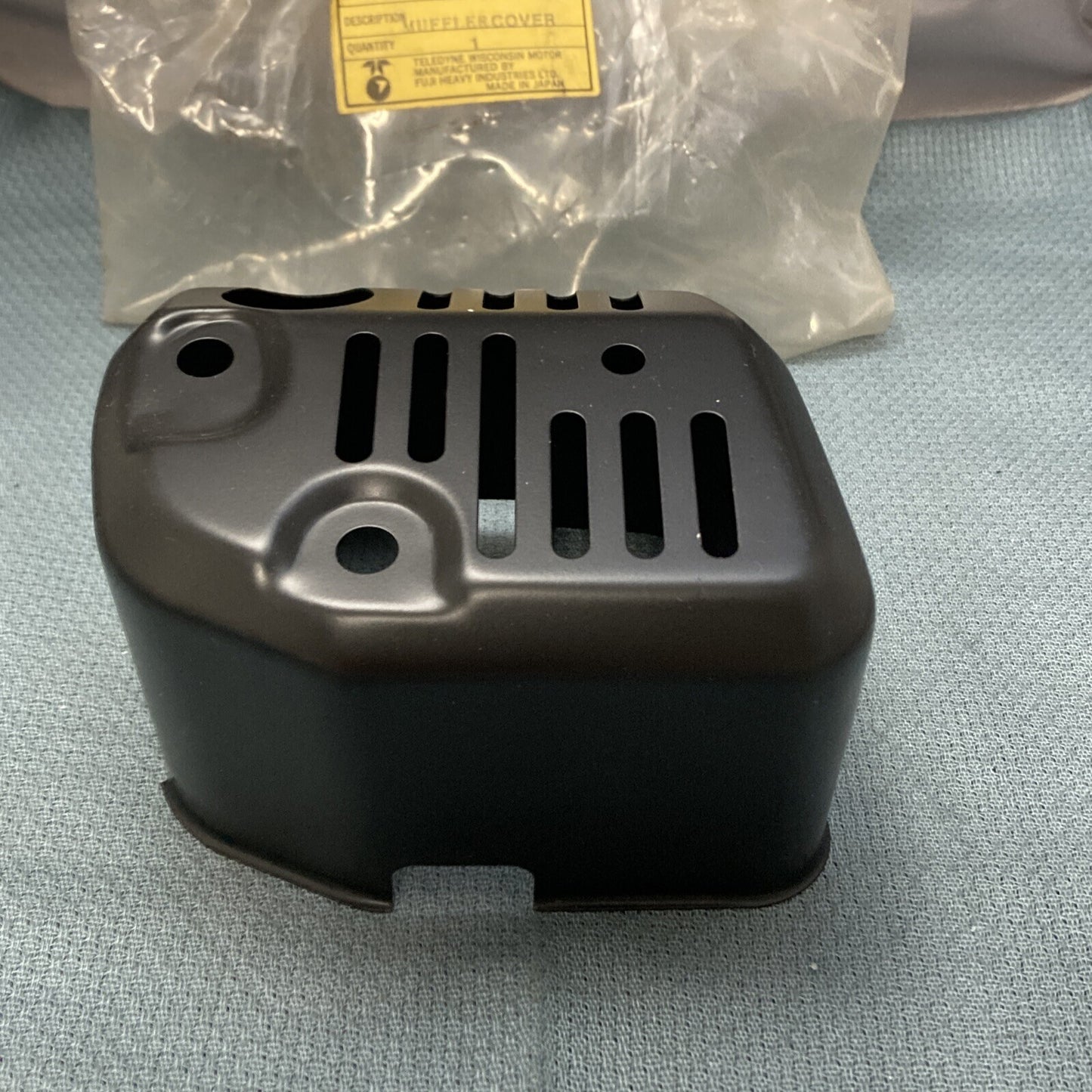 NEW WISCONSIN ROBIN 227-34501-01 MUFFLER COVER *BLACK
