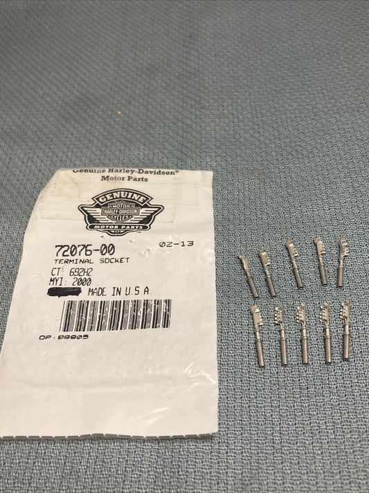 QTY 10 NEW GENUINE HARLEY DAVIDSON 72076-00 TERMINAL SOCKET