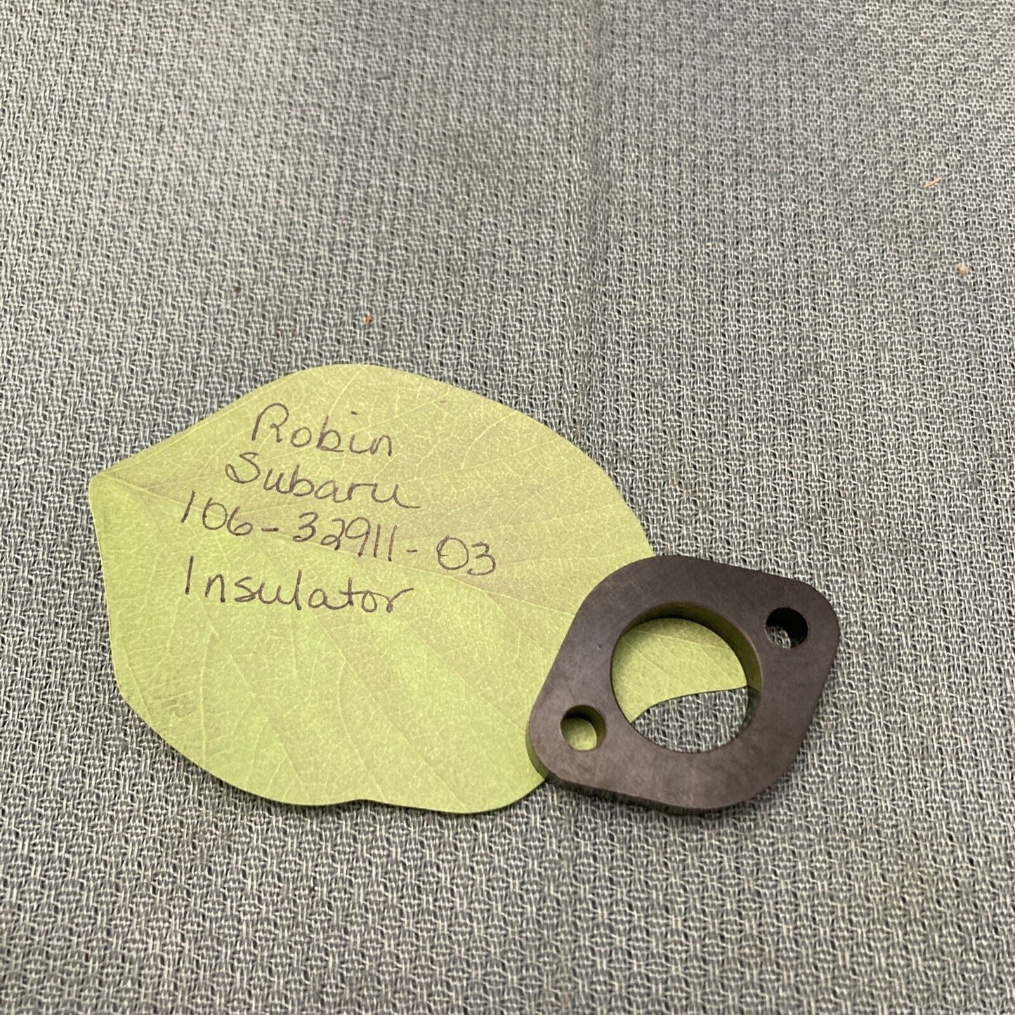 NEW ROBIN SUBARU 106-32911-03 INSULATOR