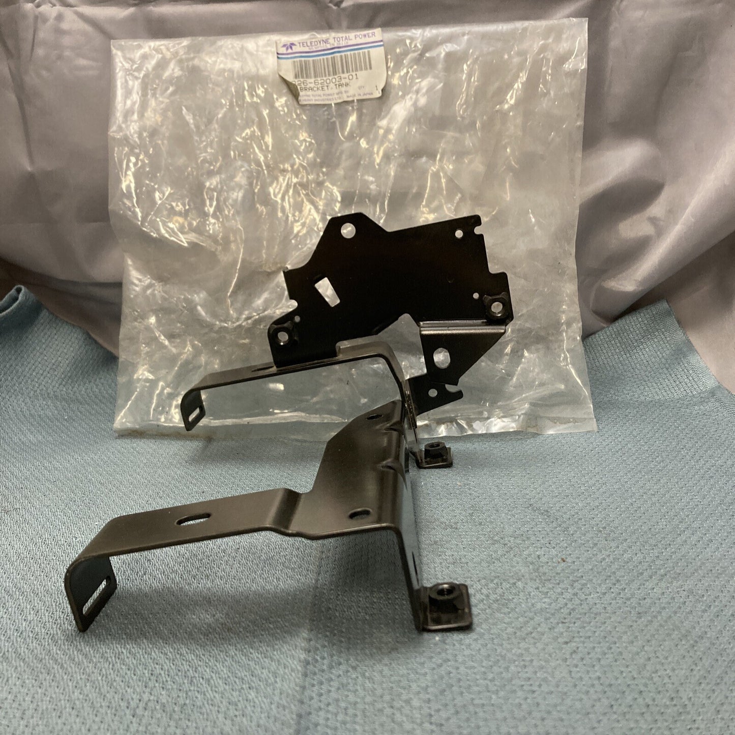 NEW TELEDYNE TOTAL POWER 226-62003-01 FUEL TANK BRACKET