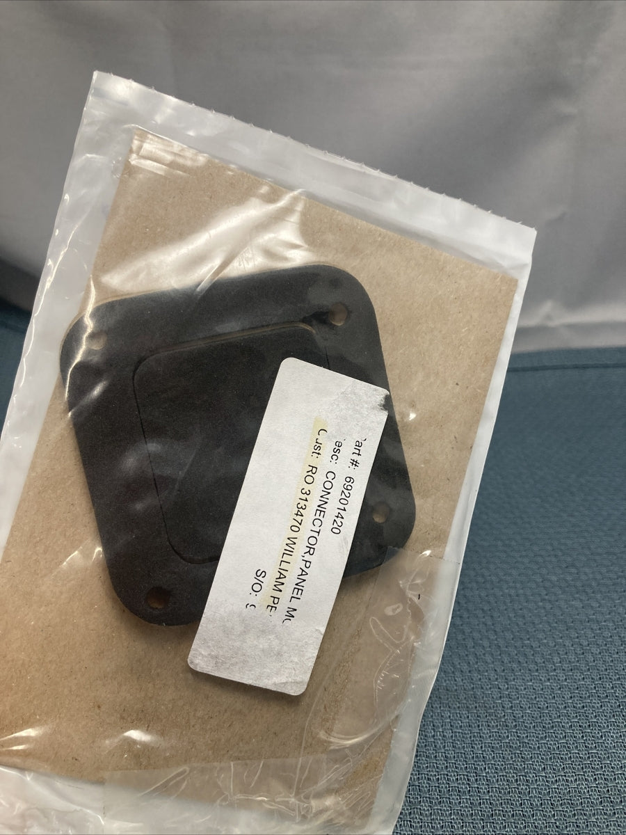 NEW GENUINE HARLEY DAVIDSON 69201420 CONNECTOR, PANEL MOUNT GASKET, RH