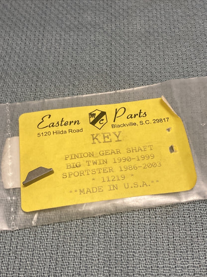 NEW GENUINE HARLEY DAVIDSON 0950-0220 KEY PINION GEAR 90-99