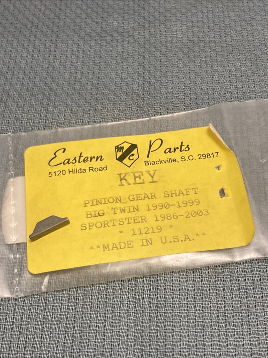 NEW GENUINE HARLEY DAVIDSON 0950-0220 KEY PINION GEAR 90-99