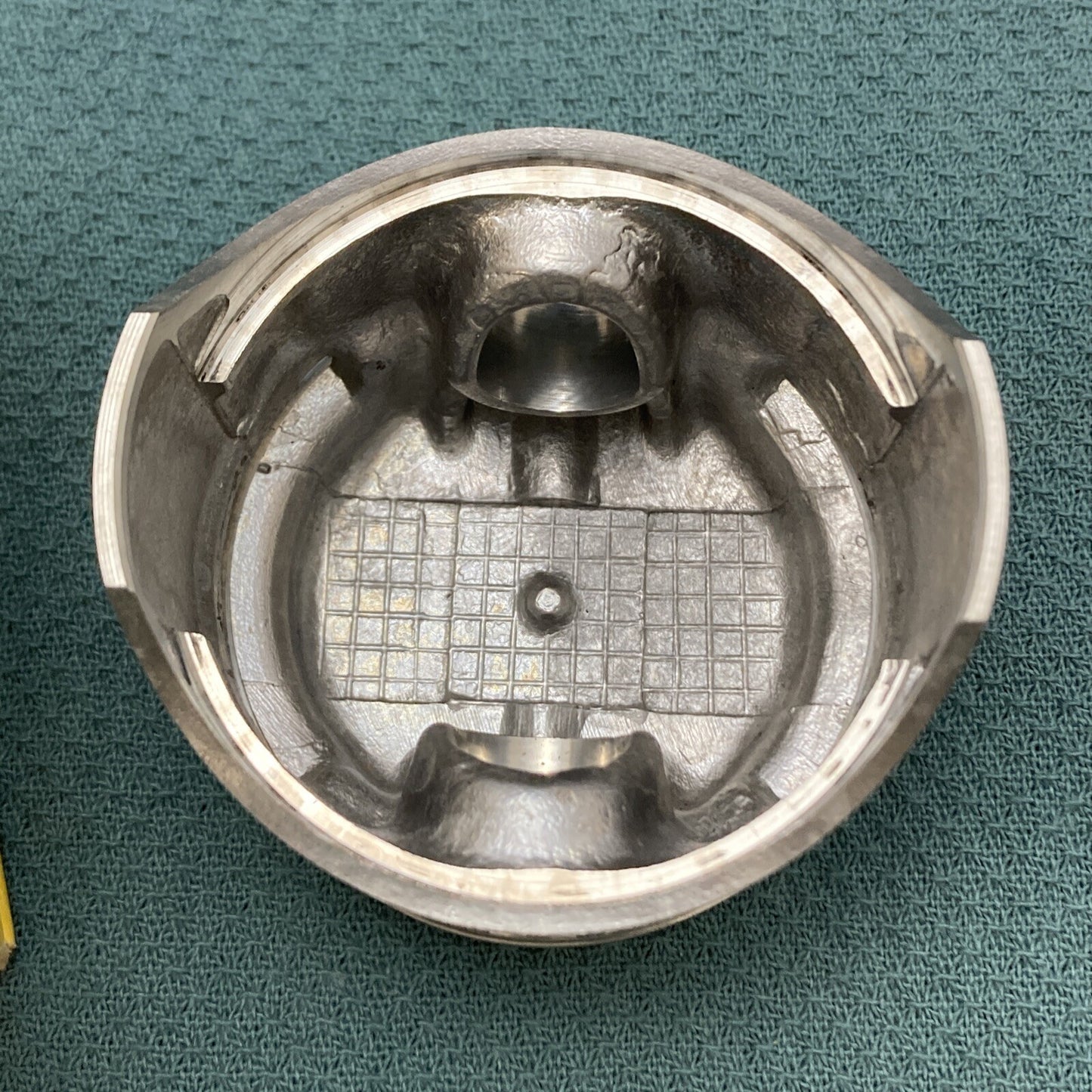 NEW WISCONSIN ROBIN 226-23402-03 PISTON