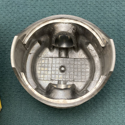 NEW WISCONSIN ROBIN 226-23402-03 PISTON