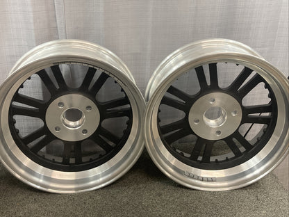 NEW TAKE OFF HARLEY DAVIDSON 83326-09/83327-09 TRIKE FRONT AND REAR WHEELS