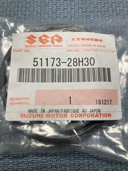 NEW GENIUNE SUZUKI 51173-28H30 Seal, Dust