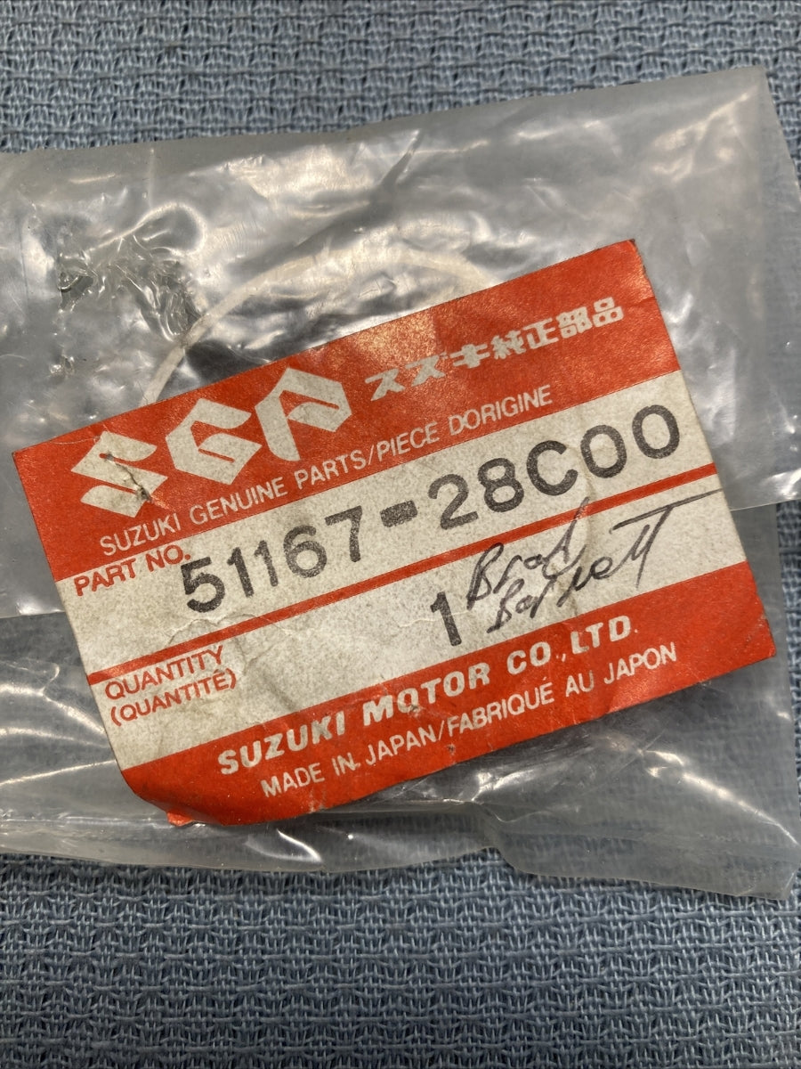 NEW GENIUNE SUZUKI 51167-28C00 Metal, Slide PROCEDING 51167-05A00