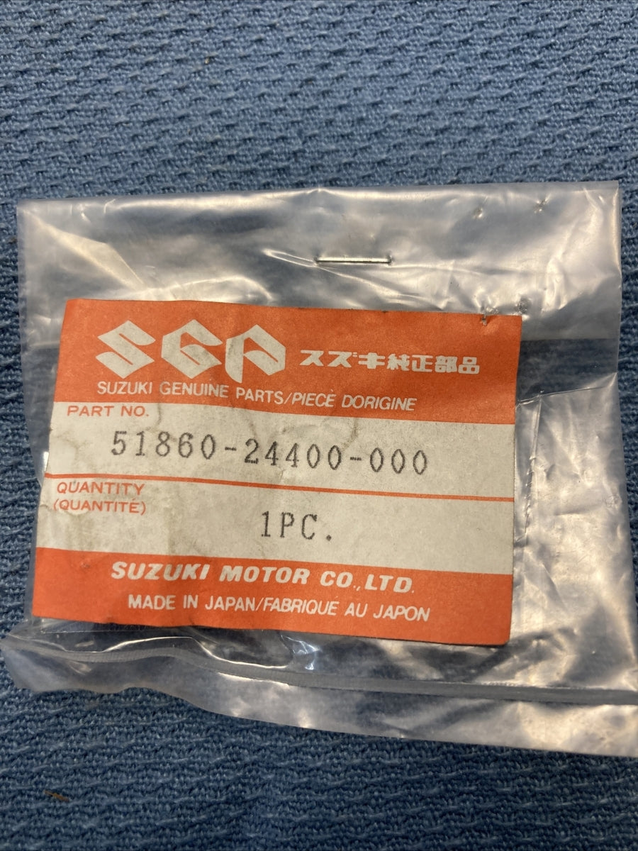 QTY 2 NEW GENIUNE SUZUKI 51860-24400 Plate, Headlamp