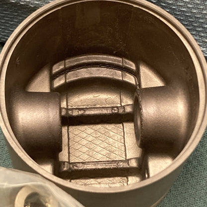NEW REPLACES CONTINENTAL Y400A04721E PISTON ASSEMBLY W/PIN & CLIPS