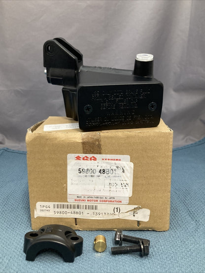 NEW GENIUNE SUZUKI 59800-48B01 Cylinder Assembly, Clutch Master