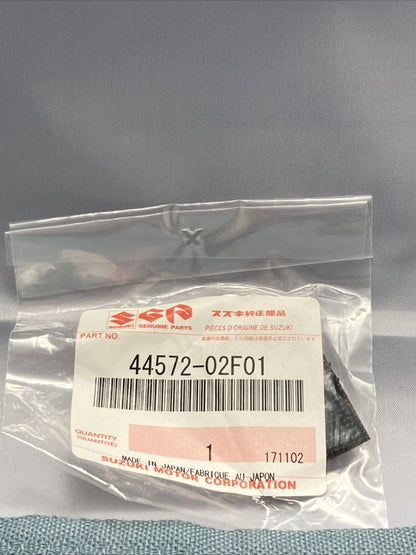 NEW GENUINE SUZUKI 44572-02F01 FASTENER, HEADLAMP LENS