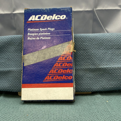 QTY 8 NEW ACDELCO 41-919 PROFESSIONAL SPARK PLUG GM 25161442