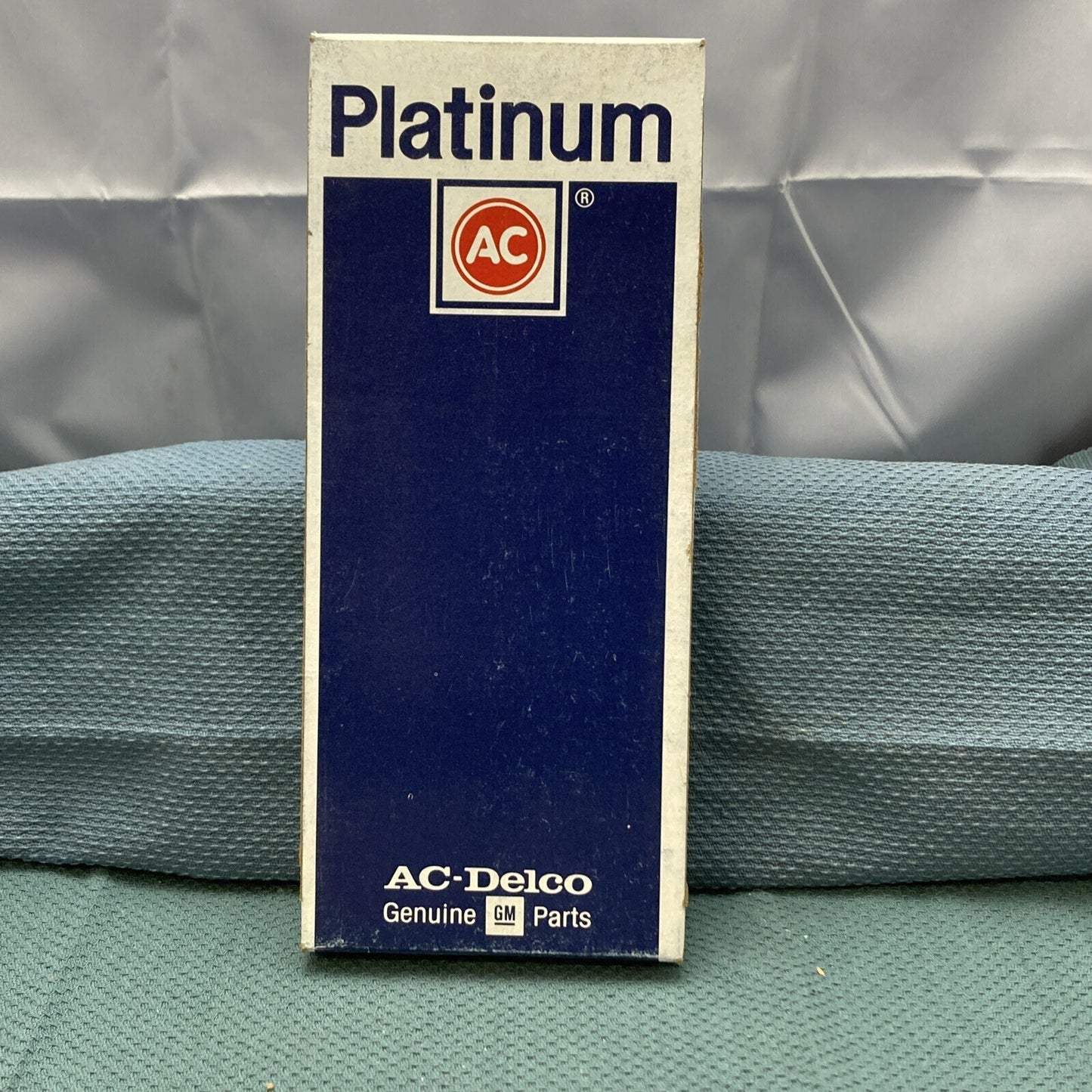 QTY 8 NEW ACDELCO 41-908 PROFESSIONAL PLATINUM SPARK PLUG GM 05614281