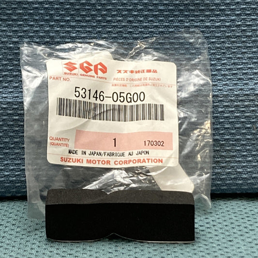 NEW GENIUNE SUZUKI 53146-05G00 CUSHION, SIDE