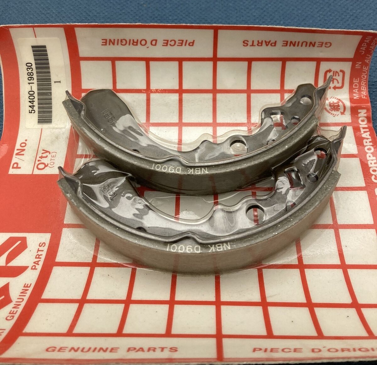 NEW GENIUNE SUZUKI 54400-19830 Shoe Set, Brake
