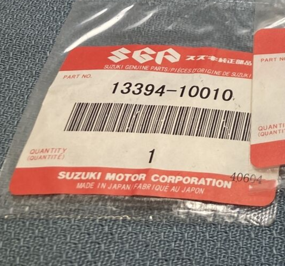 QTY 9 NEW GENUINE SUZUKI 13394-10010 NEEDLE CLIP